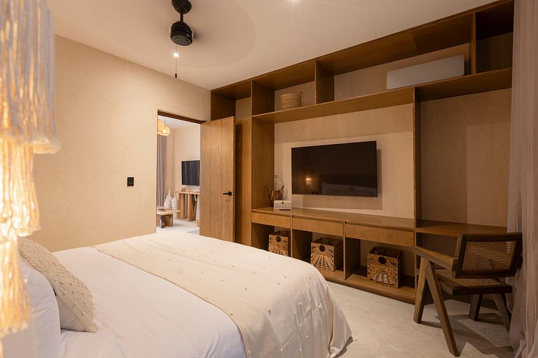 Balcón con vista a la selva y alberca privada 1rec