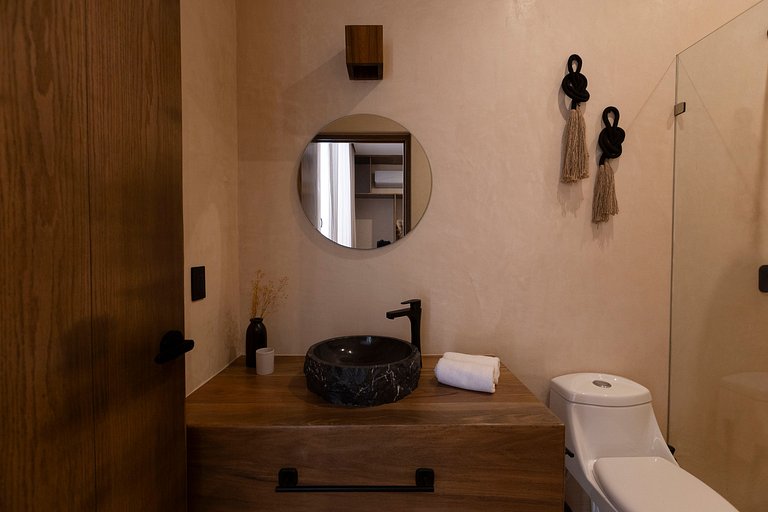 Lujo en la Selva: 1 Hab + Piscina privada y jardín