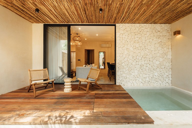 Lujo en la Selva: 1 Hab + Piscina privada y jardín